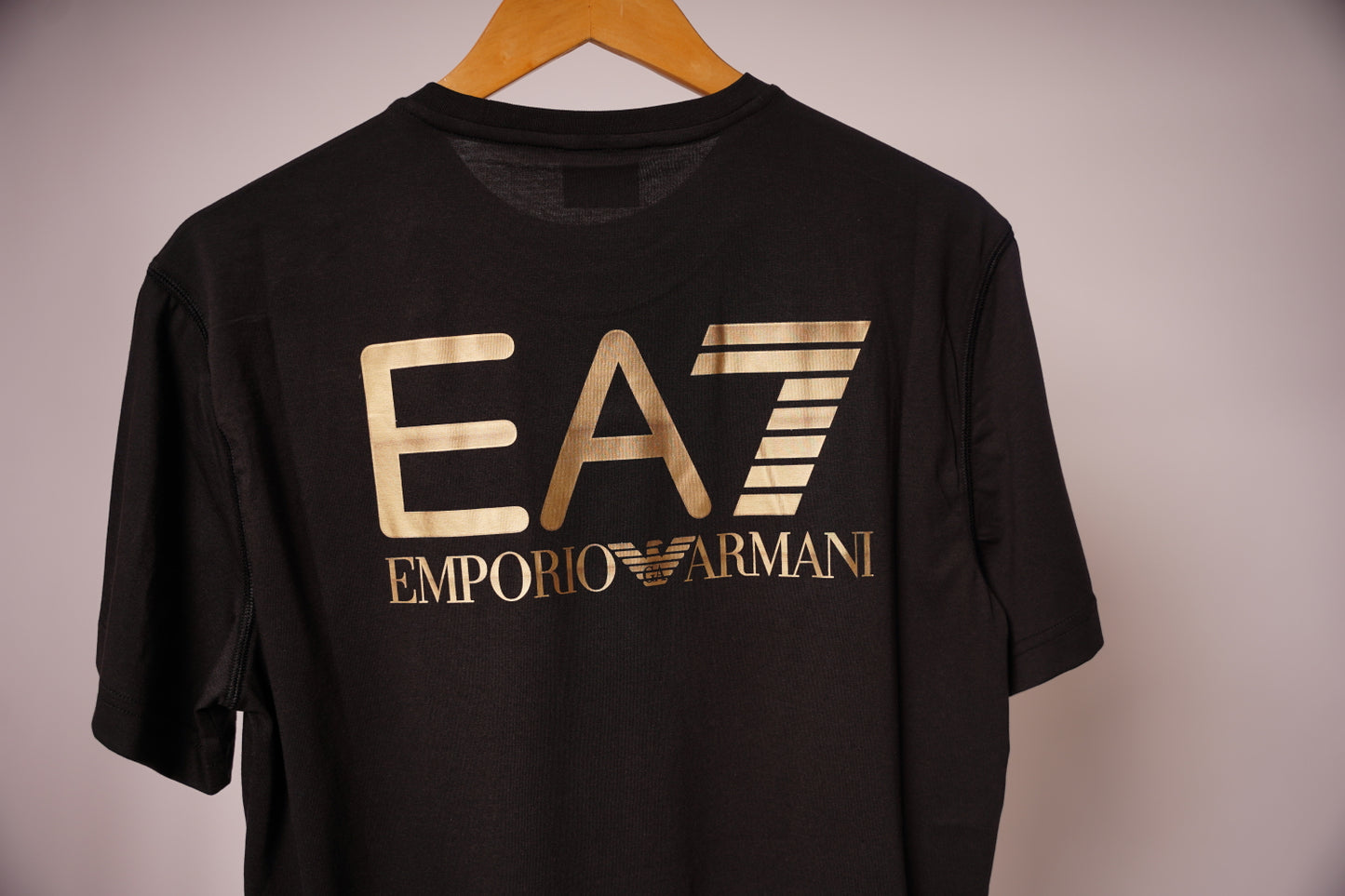 EA7 T-shirt