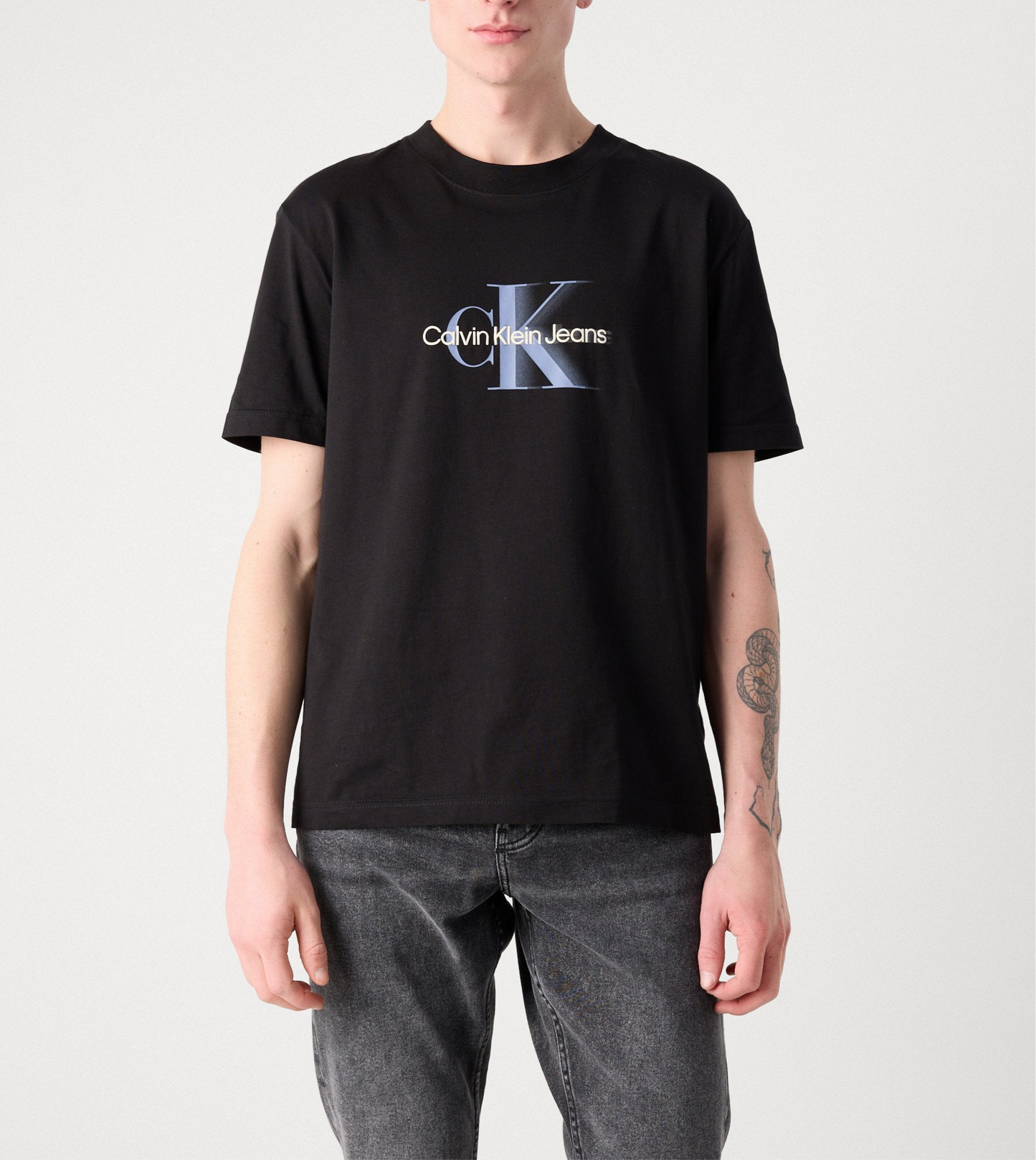 Calvin klein t shirt