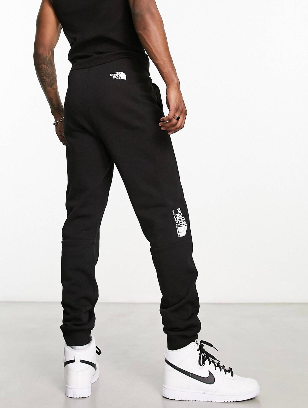 The North face Sweatpants