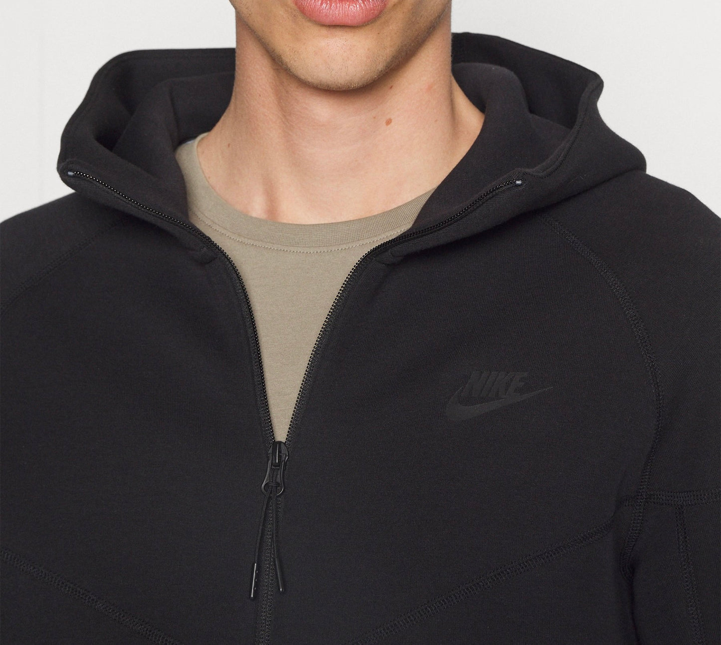 Nike Tech Fleece Sweatshirt