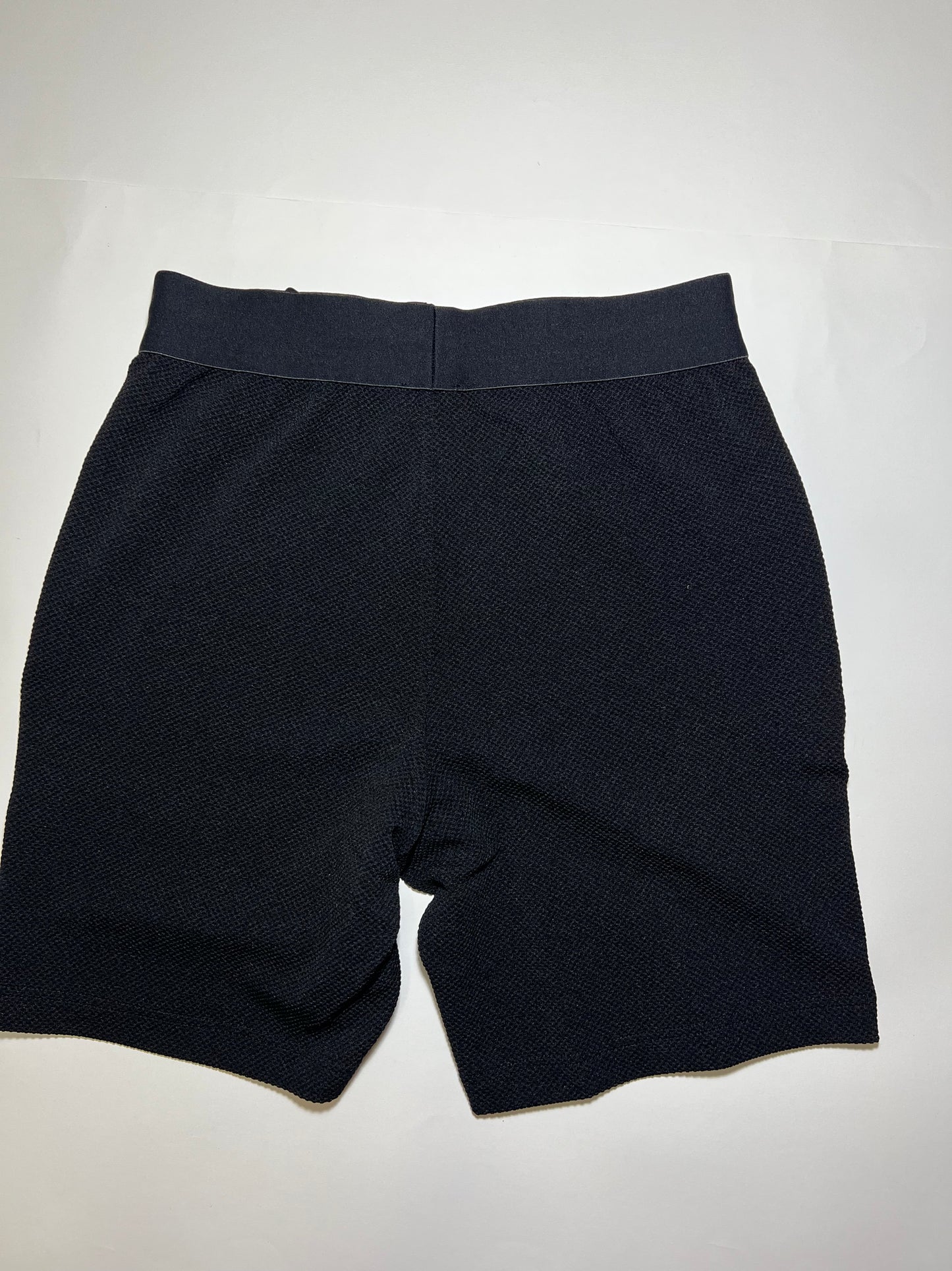 EA7 Shorts