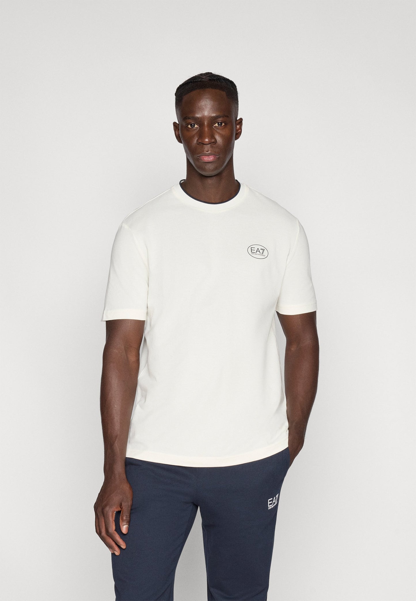 EA7 t shirt
