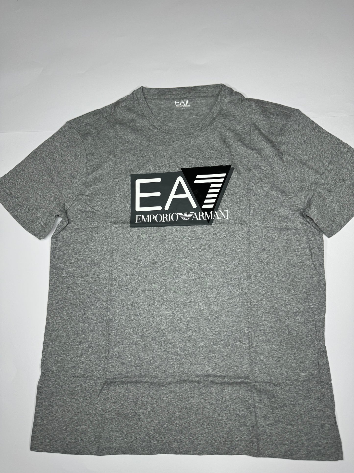 EA7 T-shirt