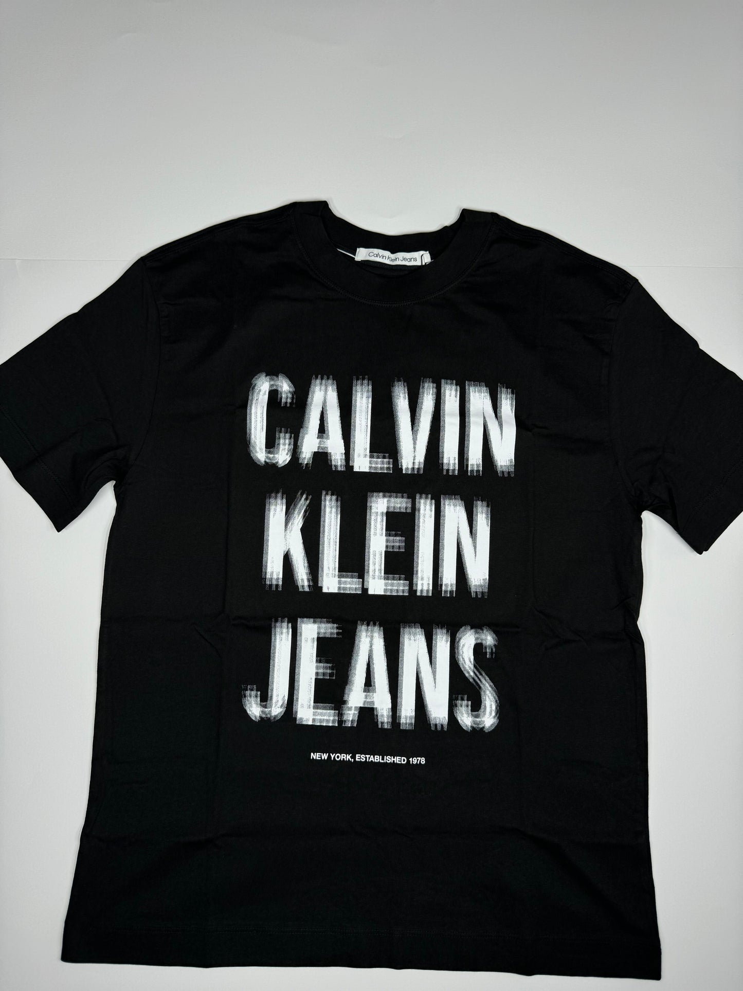 Calvin Klein T-shirt