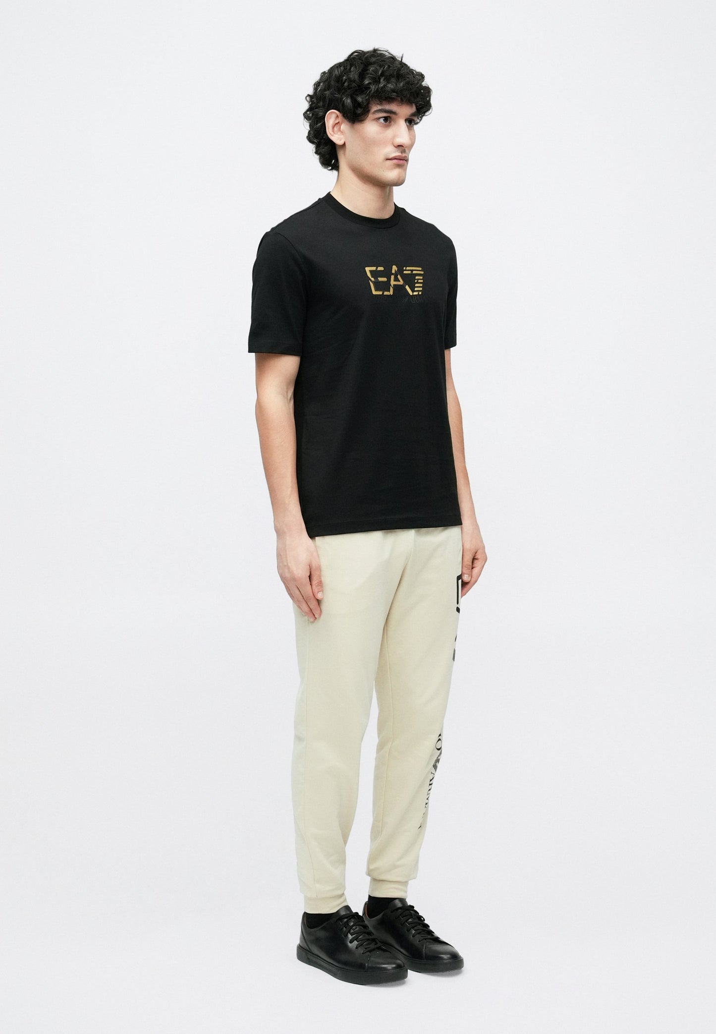 EA7 t shirt