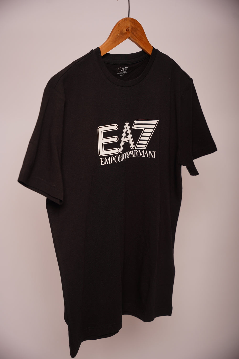 EA7 T-shirt