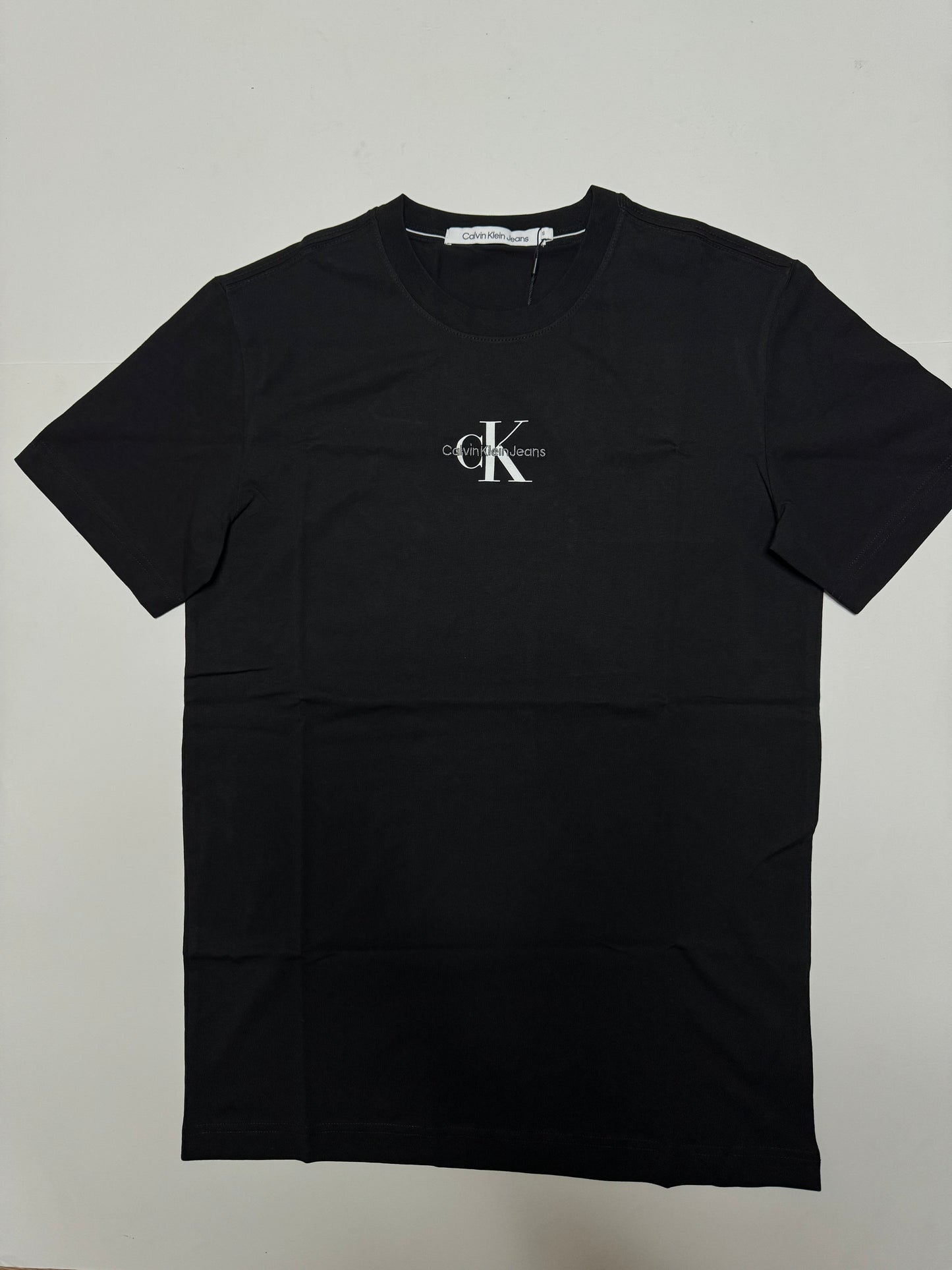 Calvin Klein T-shirt