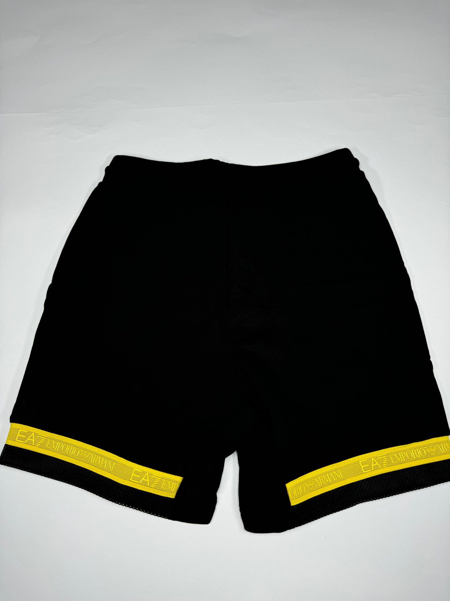 EA7 Shorts