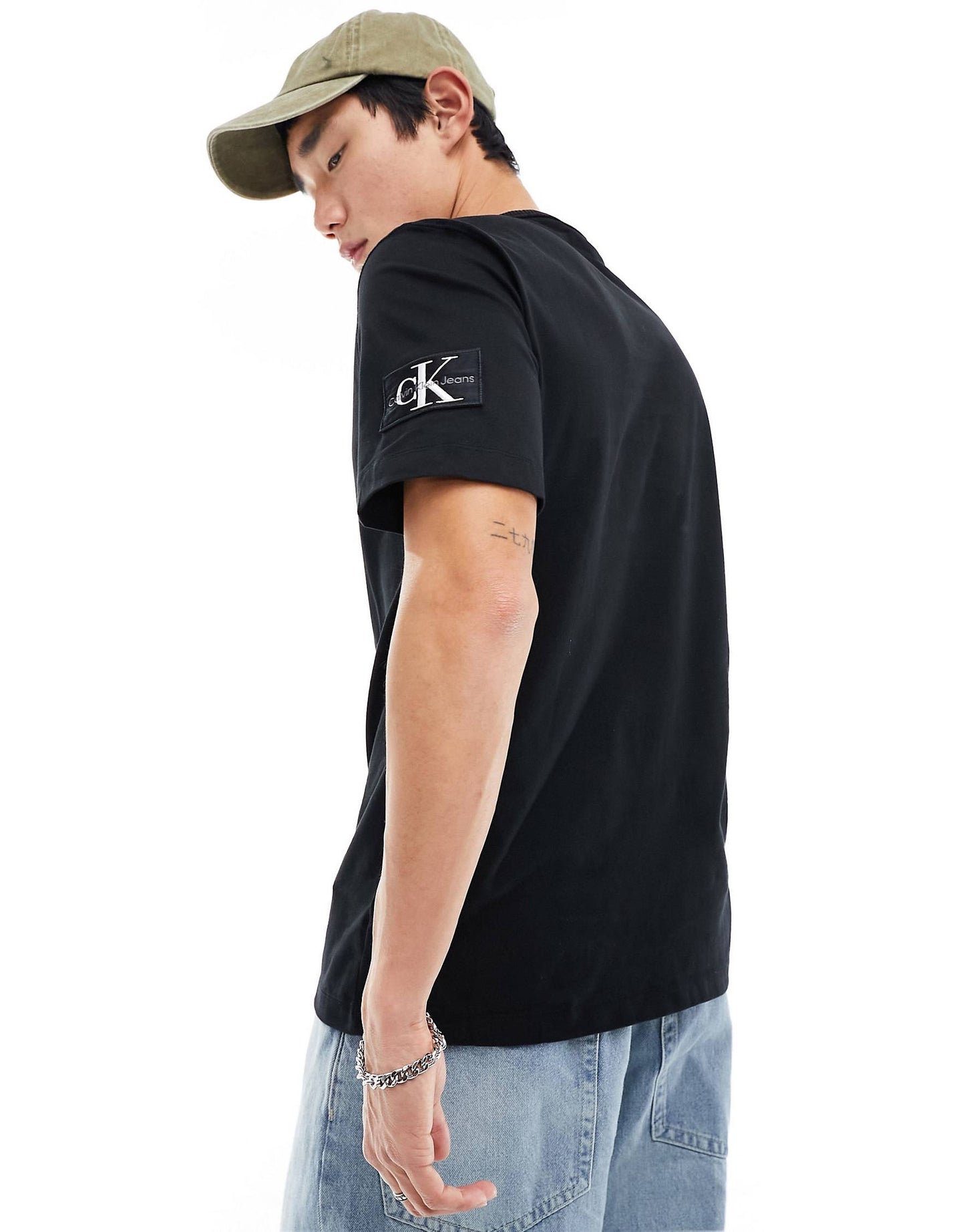 Calvin Klein T-shirt