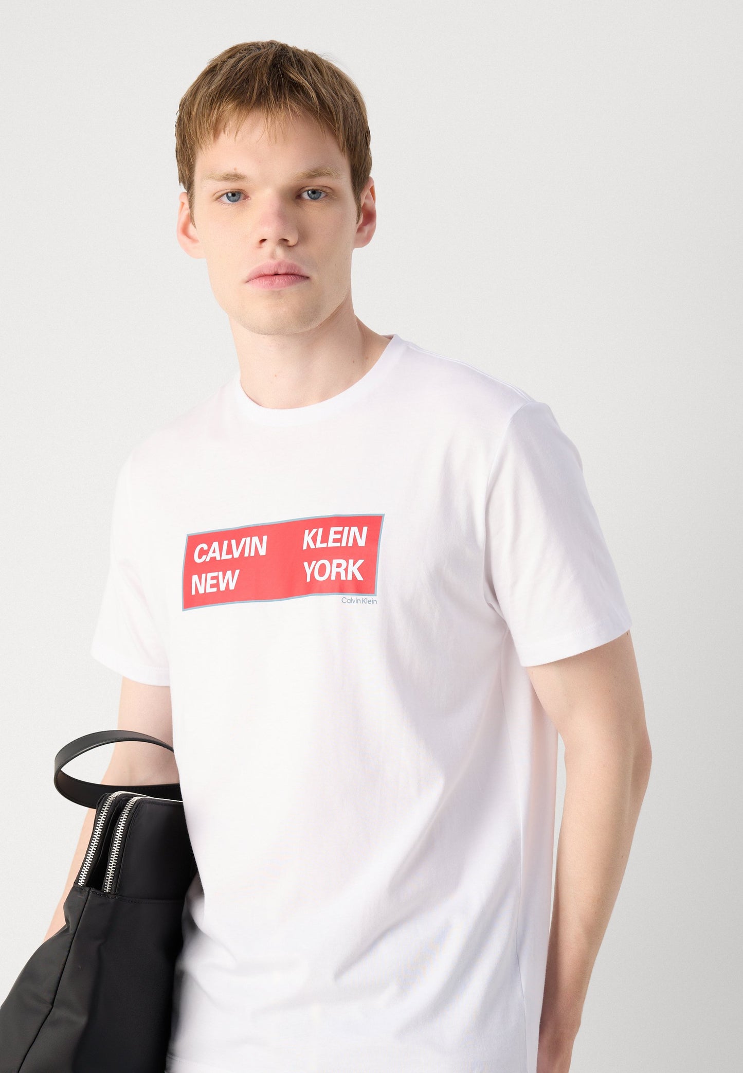 Calvin Klein t shirt
