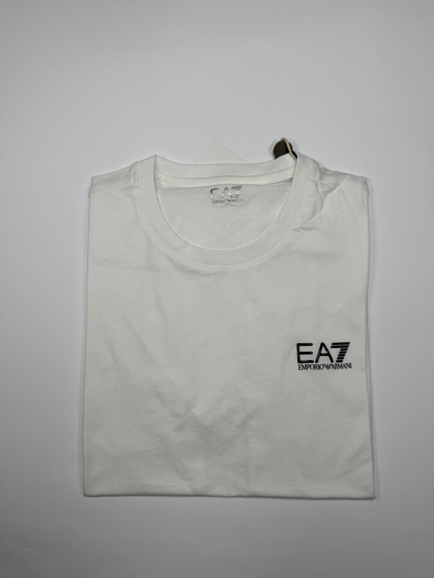 EA7 T-shirt