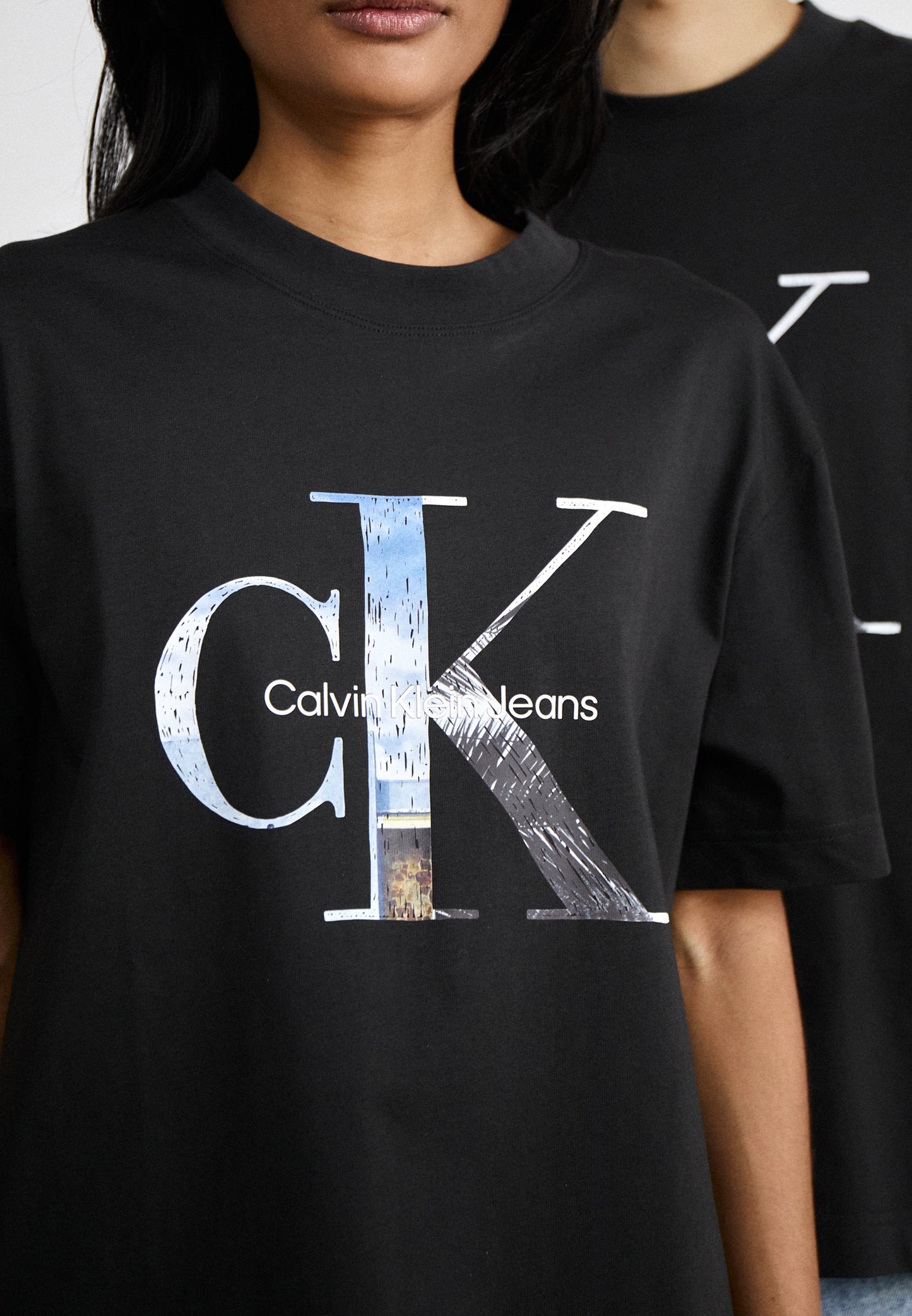 Calvin klein t shirt unisex