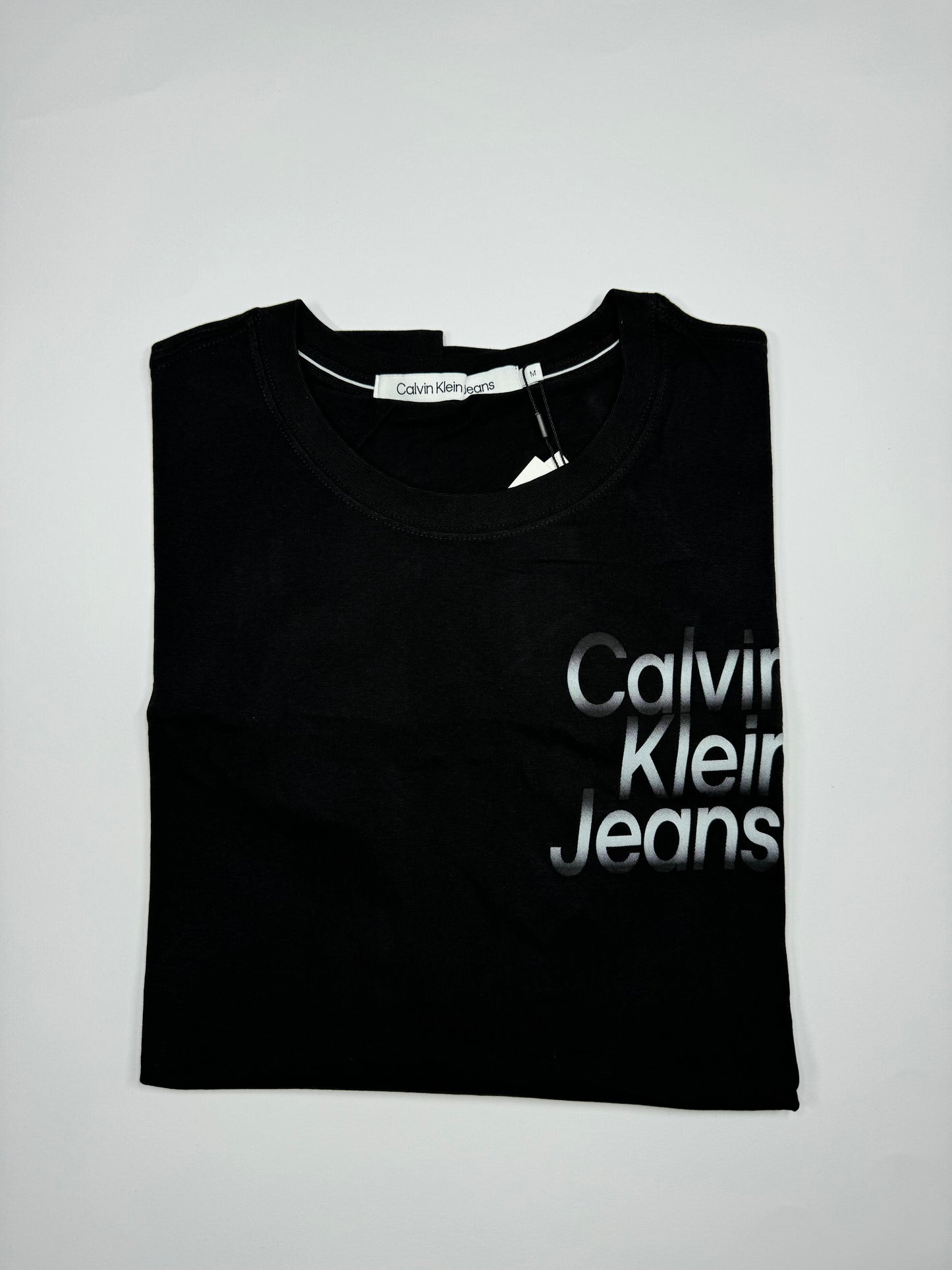 Calvin Klein T-shirt