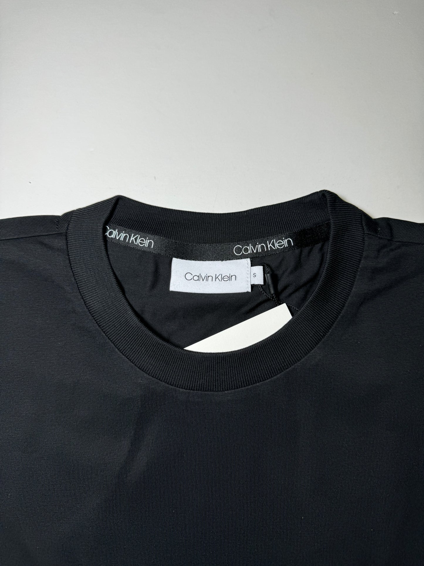 Calvin Klein T-shirt